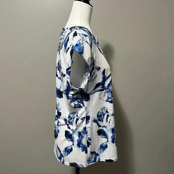 Karl Lagerfeld Paris Bow Knit Floral Blouse - Picture 5 of 11